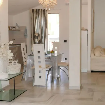 Locazione Turistica Casa Vicino Mare Apartment Alassio